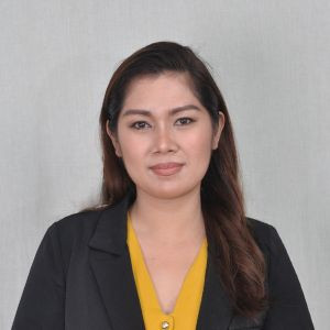 Maria Monich Dumabok